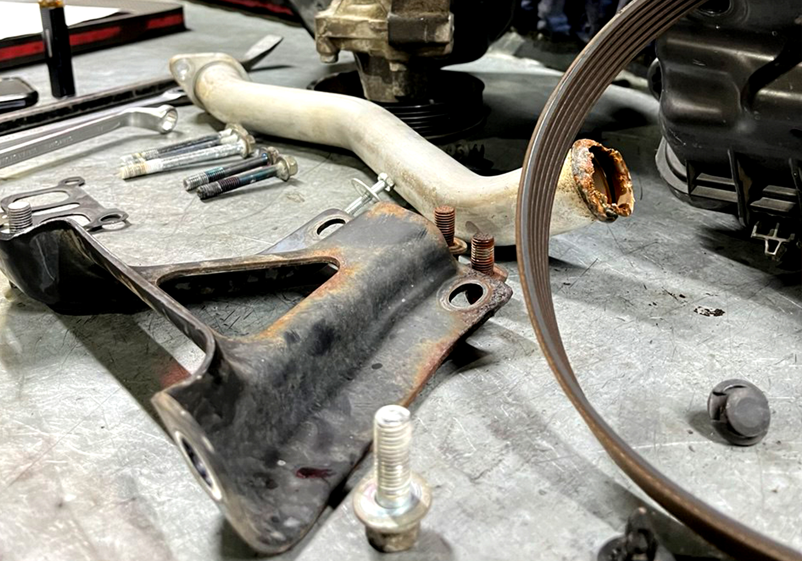 Avtoservis_Auto_Platform_запчастини